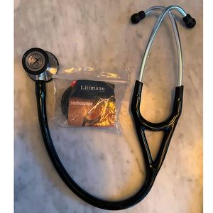 Littmann Cardiology III stethoscope black 22”